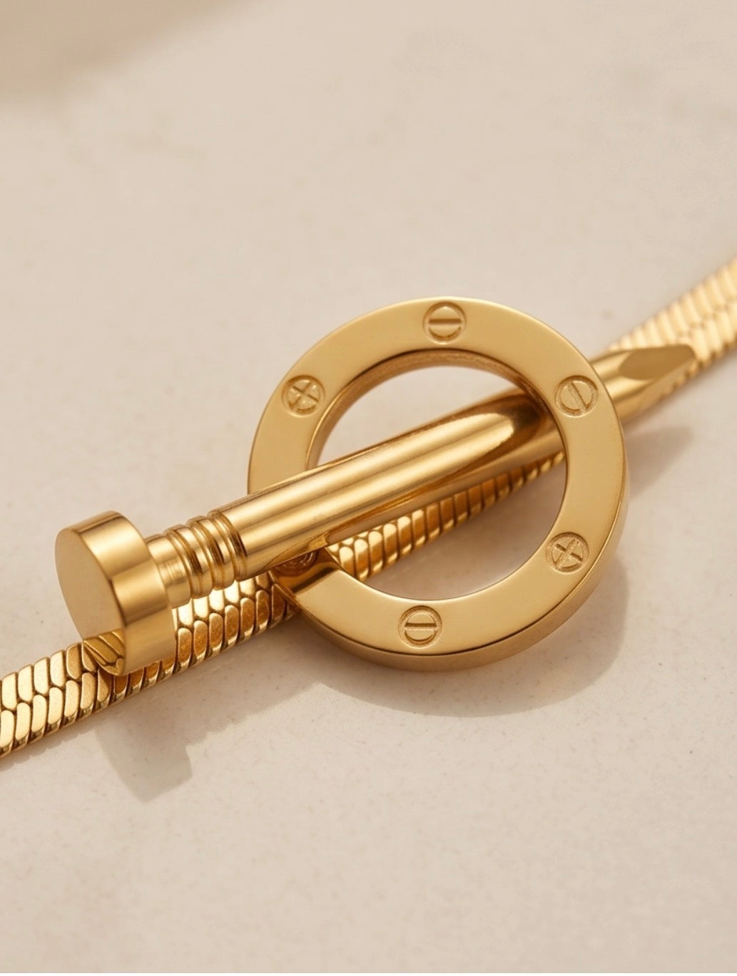 Collier clous